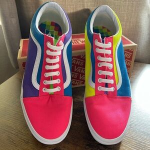 Men’s Vans neon old skool